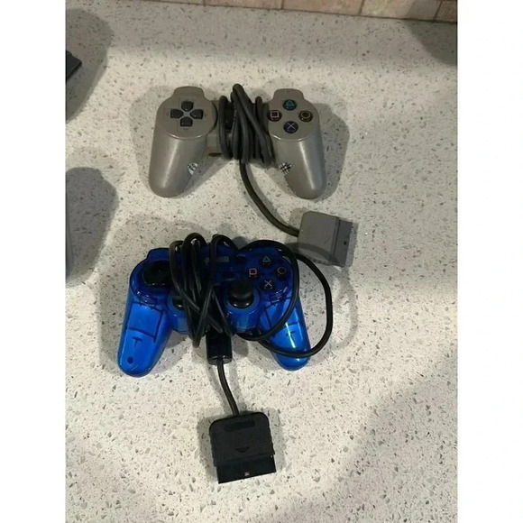 PlayStation controller bundle   Th - Picture 2 of 7